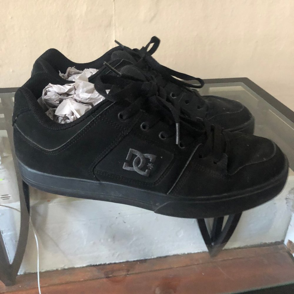 DC Black Skate Shoes